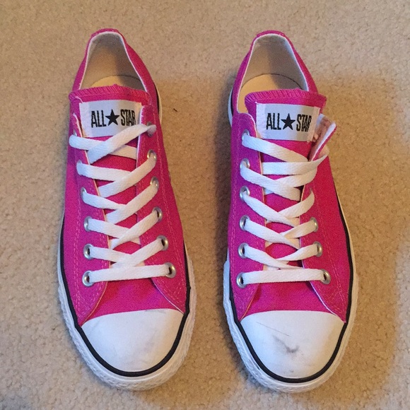 rose colored converse